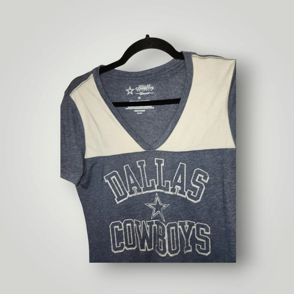 Dallas Cowboys Shirt Women Sz M Blue Short Sleeve T-Shirt V Neck Glitter - Picture 2 of 8